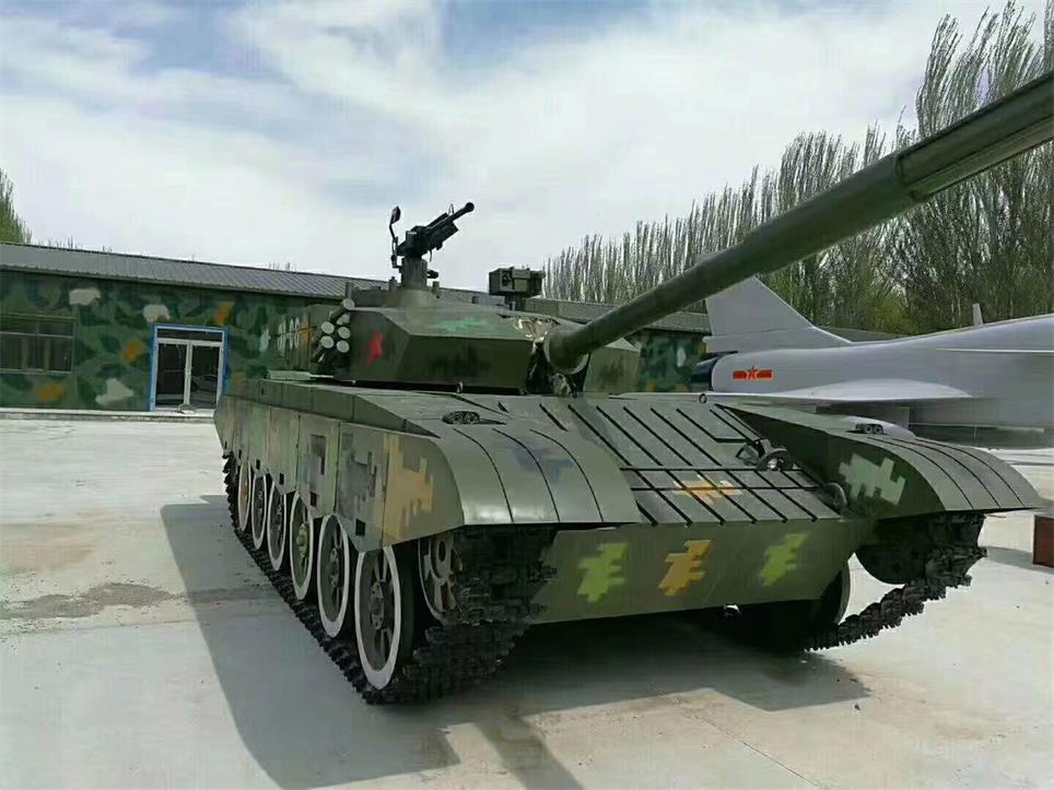 绥滨县坦克模型